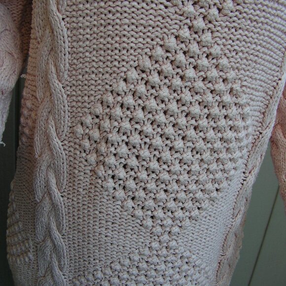 100% silk Victoria's Secret Moda Internat'l turtleneck pink sweater, Small - Picture 12 of 13